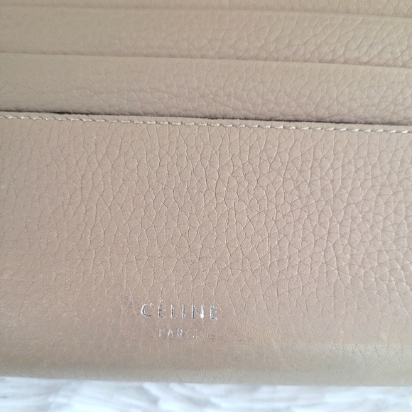 CélineWallet - Picture 5 of 12